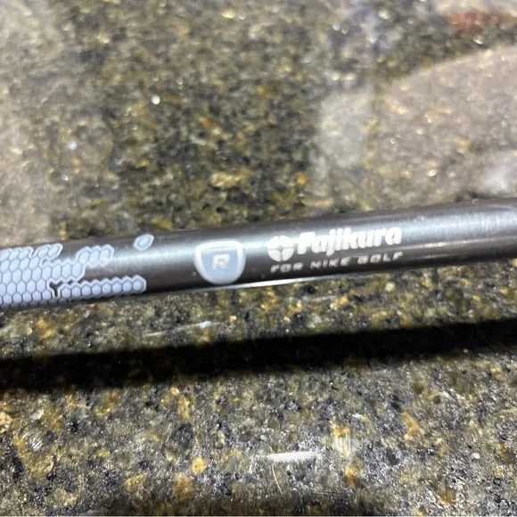 Nike NDS PW Fujikura NDS Regular Flex Graphite Pitching Wedge LH - Picture 5 of 9